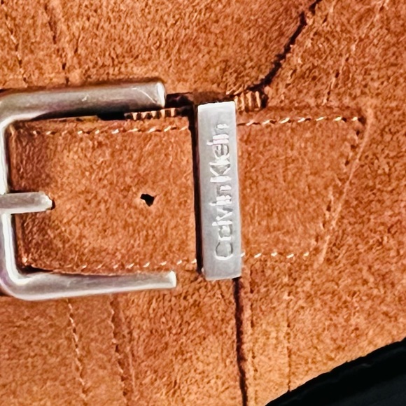 Calvin Klein Suede Boots SZ-9 NIB - Picture 10 of 11